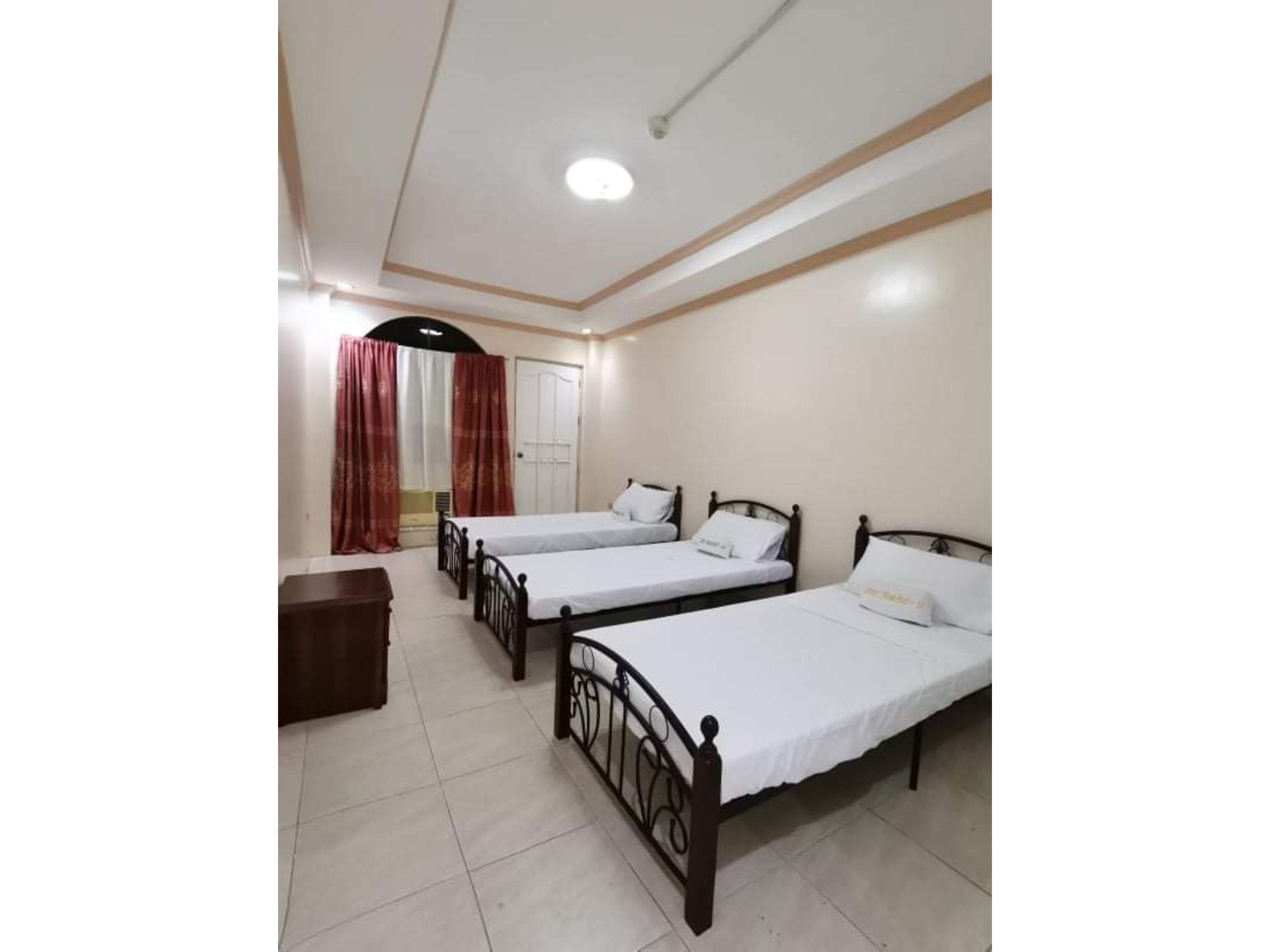 Oyo 799 Ddd Habitat Iloilo Otel Dış mekan fotoğraf