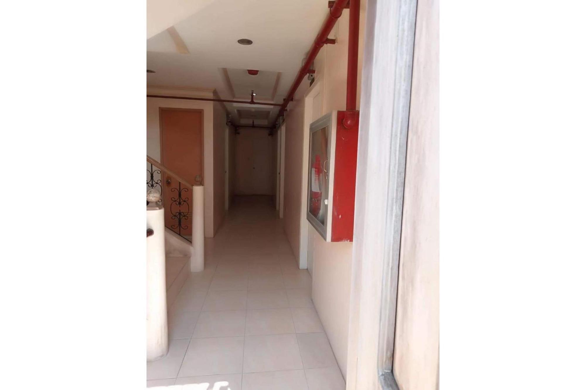 Oyo 799 Ddd Habitat Iloilo Otel Dış mekan fotoğraf